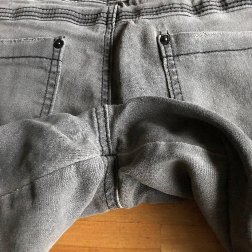 Bongo Skinny Stretch Jeans - Picture 5 of 9